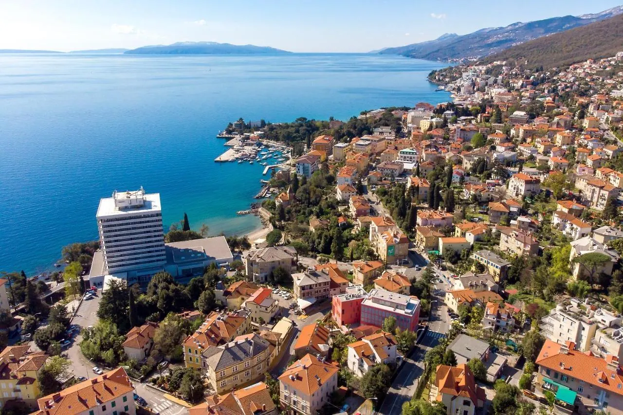 Abau Residence Apartment- 50M To The Sea Opatija